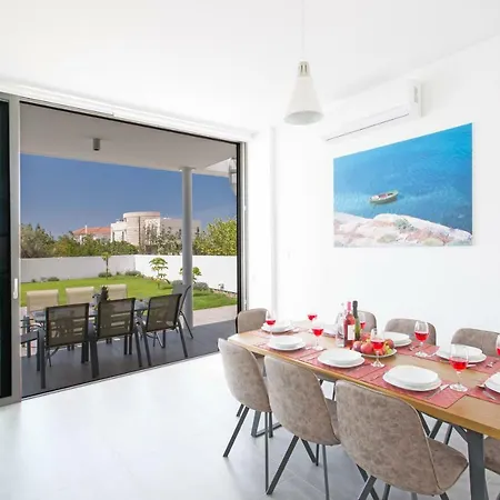 Villa Cyprus In The Sun Nissi Pearl Villas 4