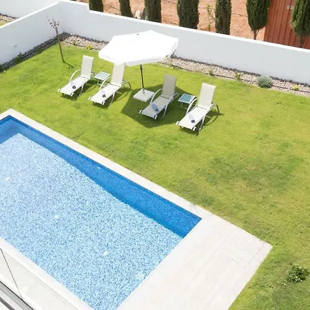 Cyprus In The Sun Nissi Pearl Villas 4 Villa