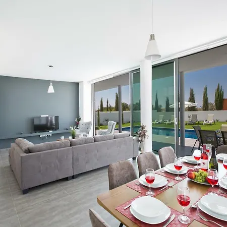 Villa Cyprus In The Sun Nissi Pearl Villas 4 Ayia Napa