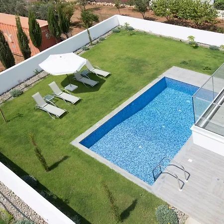 Cyprus In The Sun Nissi Pearl Villas 4 Villa *