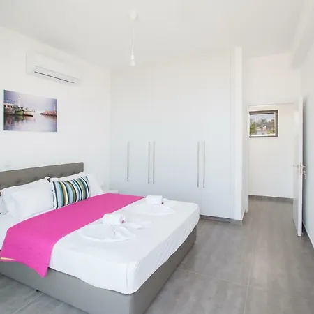 Villa Cyprus In The Sun Nissi Pearl Villas 4 Ayia Napa